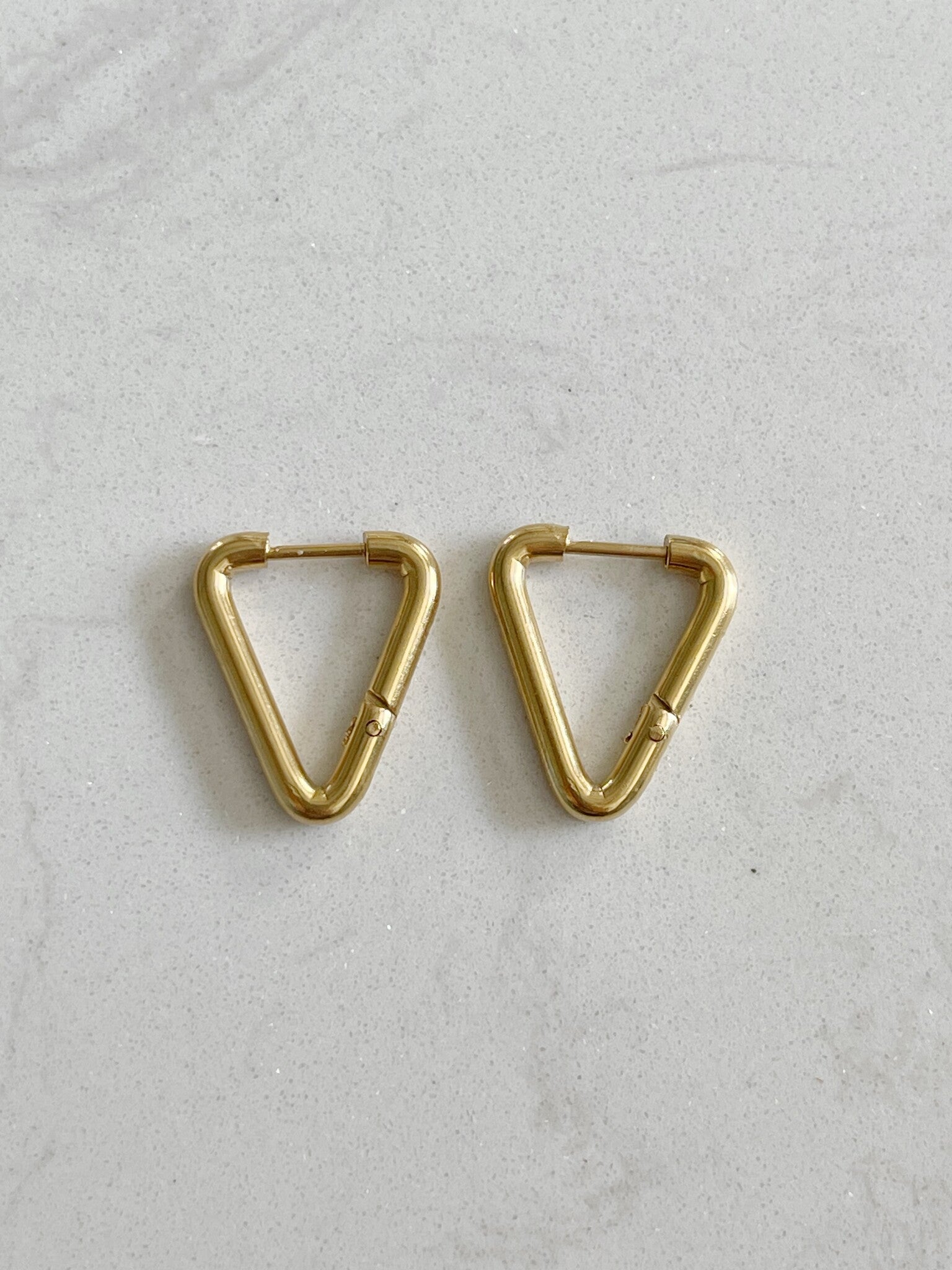 Petit triangle - Boucles d'oreilles - Acier inoxydable