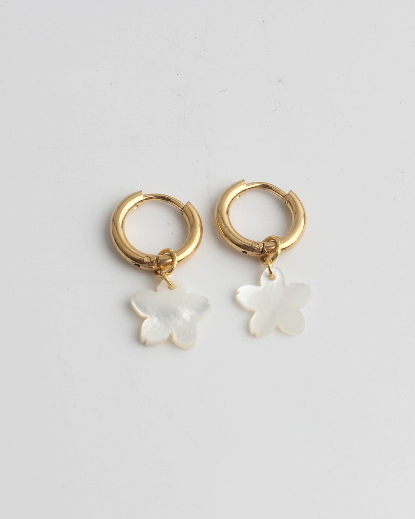 Concha Flor - Pendientes - Acero inoxidable